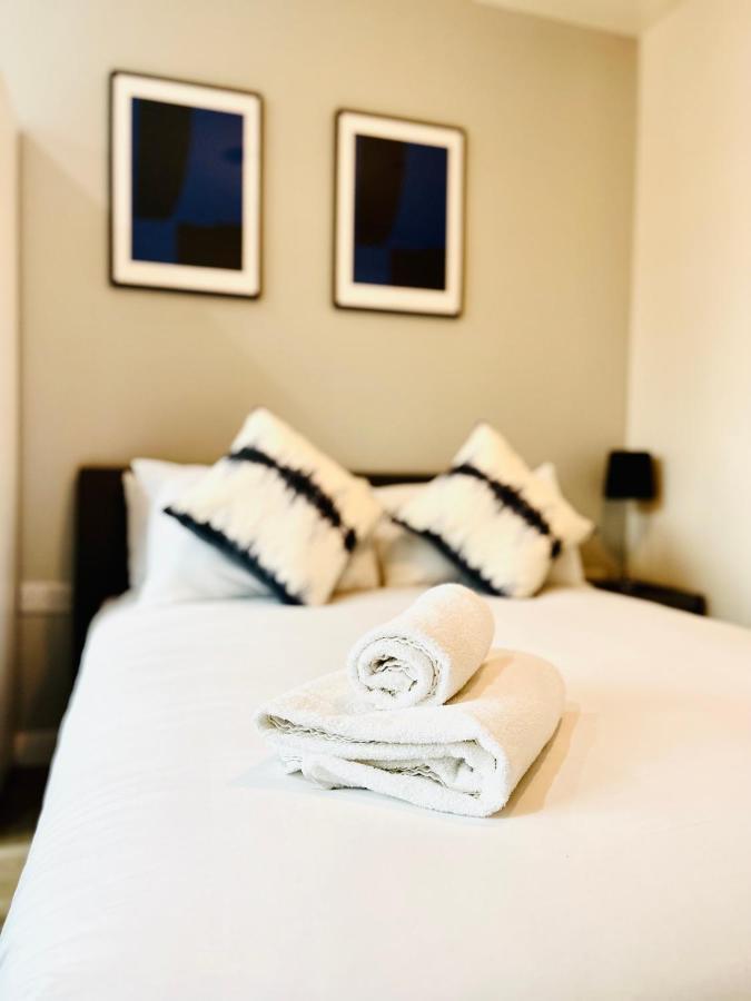 Stylish Studio Apartment Near To Old Trafford Stadium Manchester Exterior foto